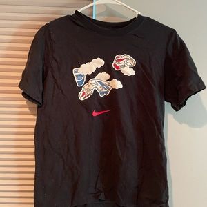 Black Nike T shirt